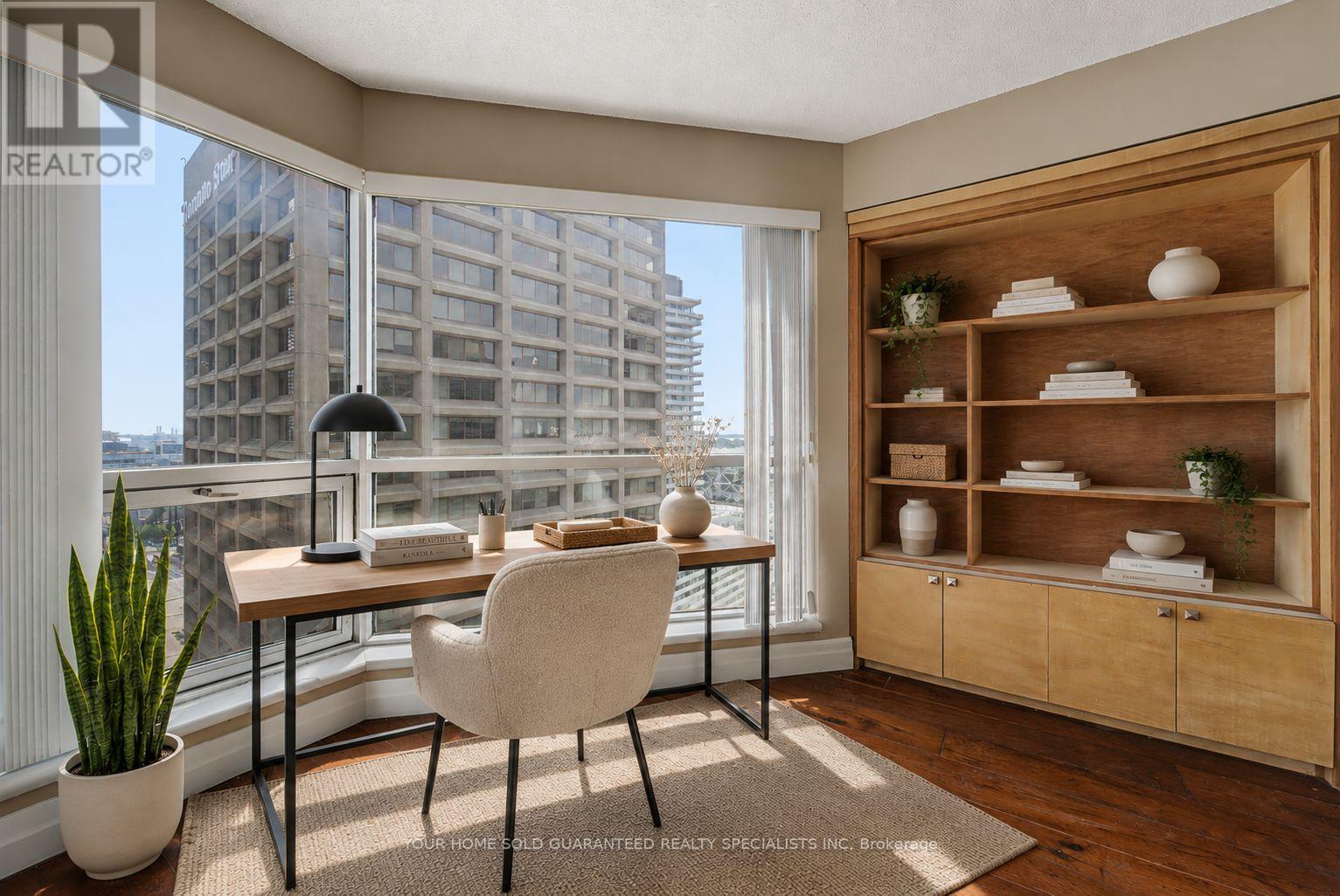 2610 - 10 Yonge Street, Toronto, Ontario  M5E 1R4 - Photo 5 - C13620742