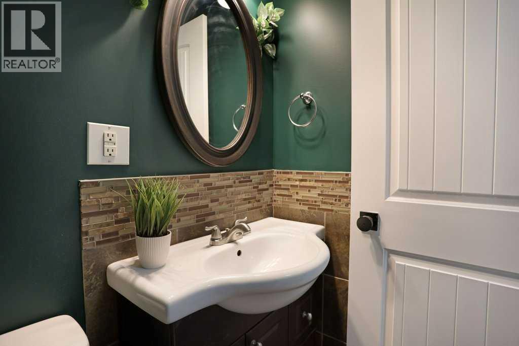 534 Iris Street, Rosemary, Alberta  T0J 2W0 - Photo 14 - A2332723