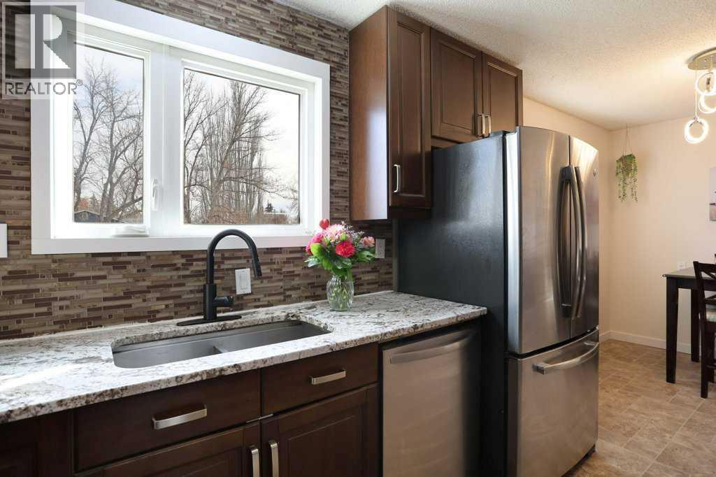 534 Iris Street, Rosemary, Alberta  T0J 2W0 - Photo 12 - A2332723
