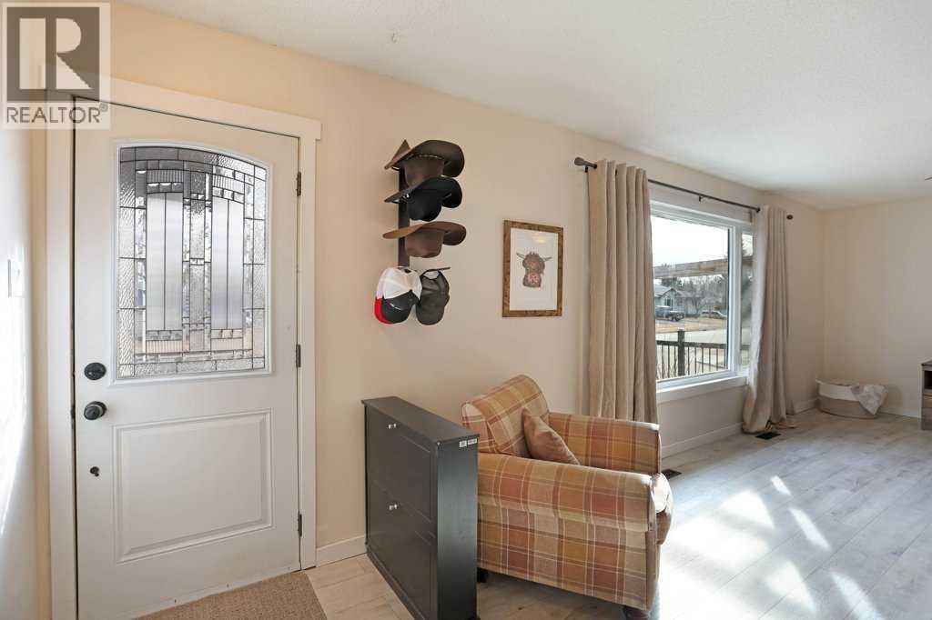 534 Iris Street, Rosemary, Alberta  T0J 2W0 - Photo 2 - A2332723