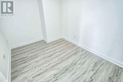130 - 150 Logan Avenue, Toronto, Ontario  M4M 0E4 - Photo 17 - E13620610