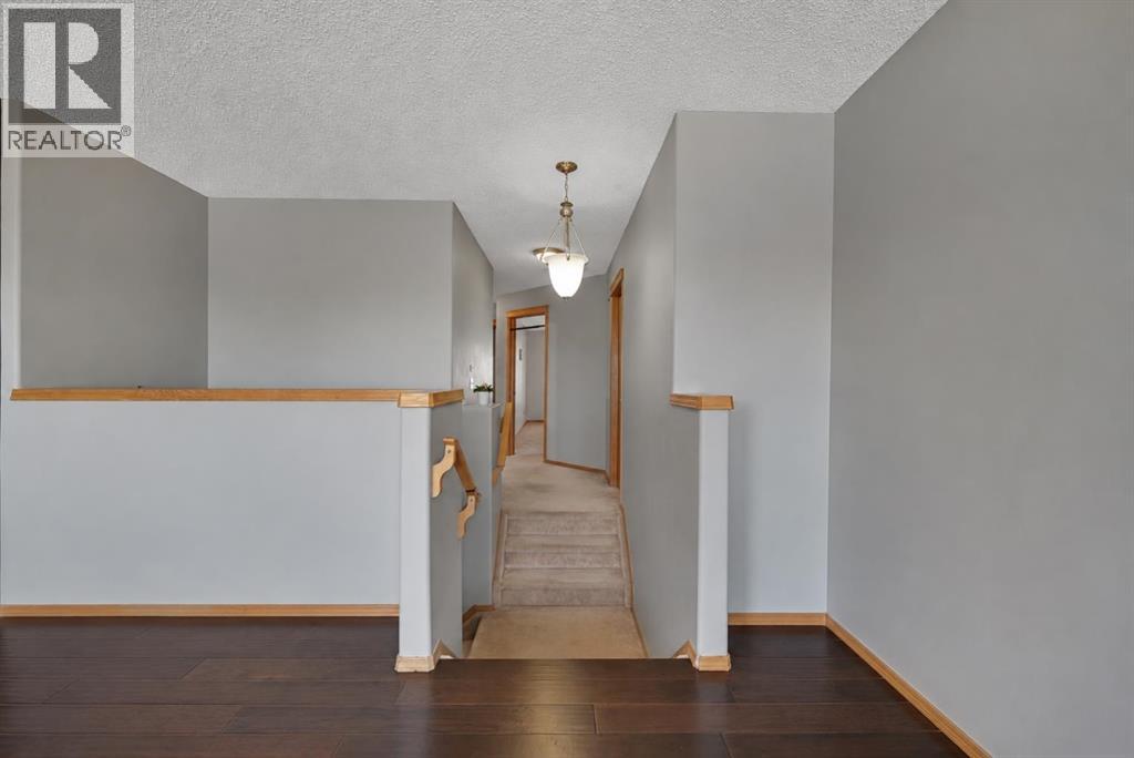 408 Bridlewood Court Sw, Calgary, Alberta  T2Y 3Z3 - Photo 20 - A2313224