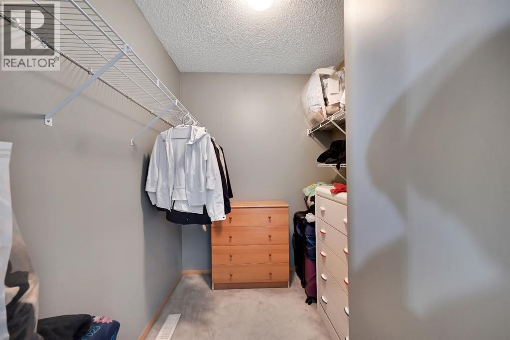 408 Bridlewood Court Sw, Calgary, Alberta  T2Y 3Z3 - Photo 24 - A2313224