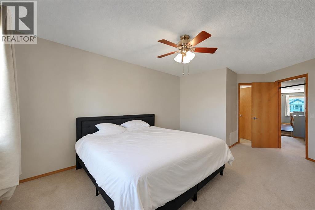 408 Bridlewood Court Sw, Calgary, Alberta  T2Y 3Z3 - Photo 21 - A2313224