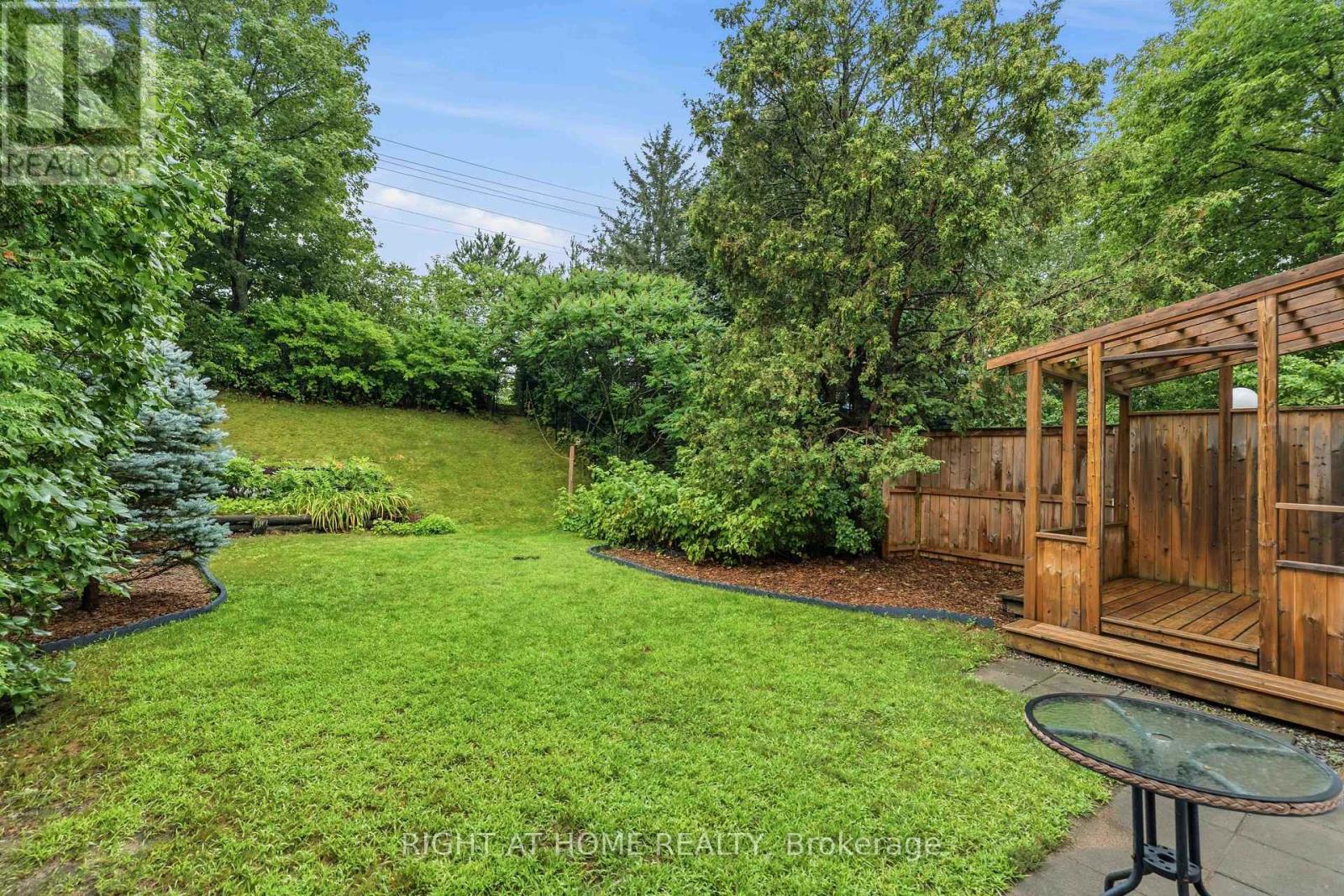 73 Hobart Crescent, Ottawa, Ontario K2H 5S3 - Photo 29 - X13620796