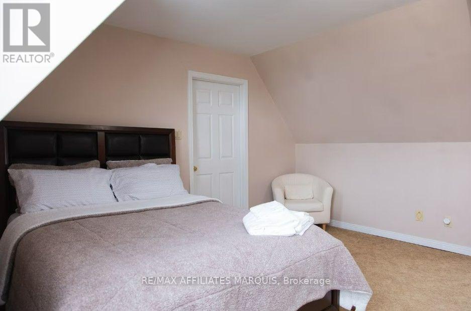 5870 Roger Stevens Drive, Montague, Ontario K7A 4S6 - Photo 18 - X13620820