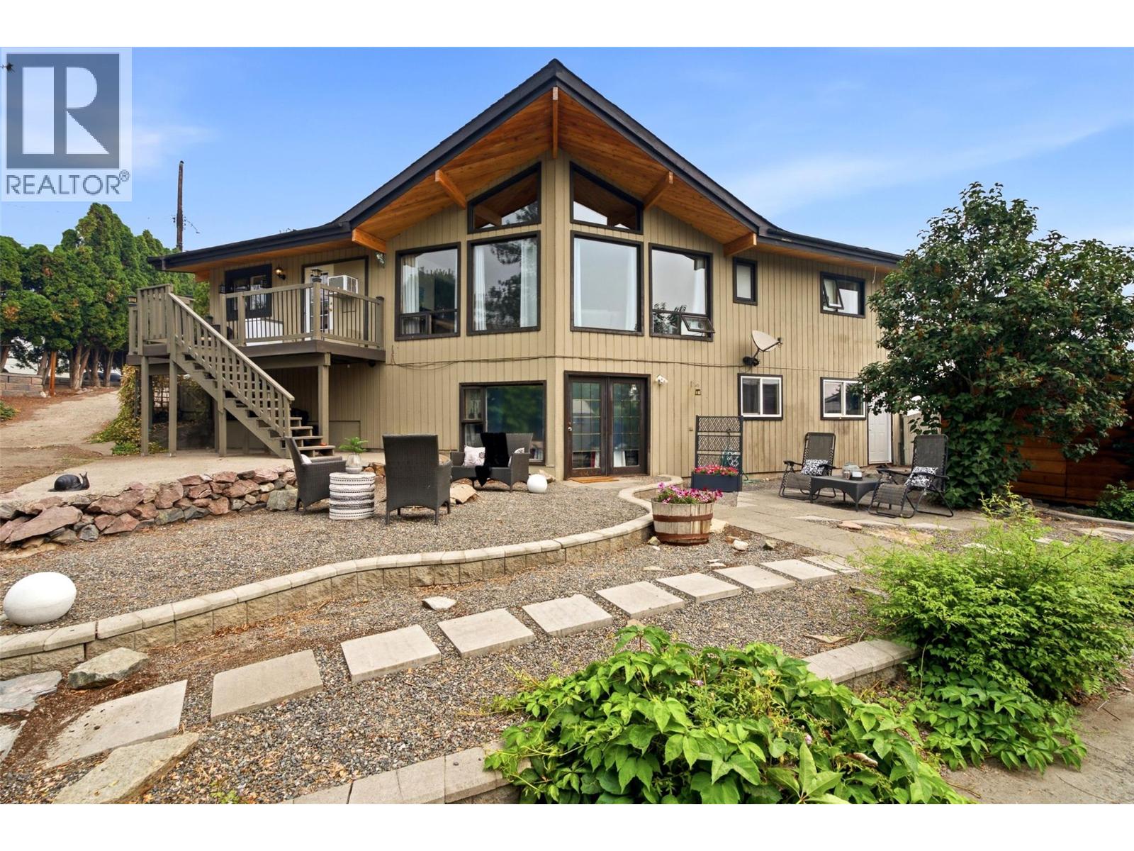 2402 Reid Avenue, Merritt, British Columbia