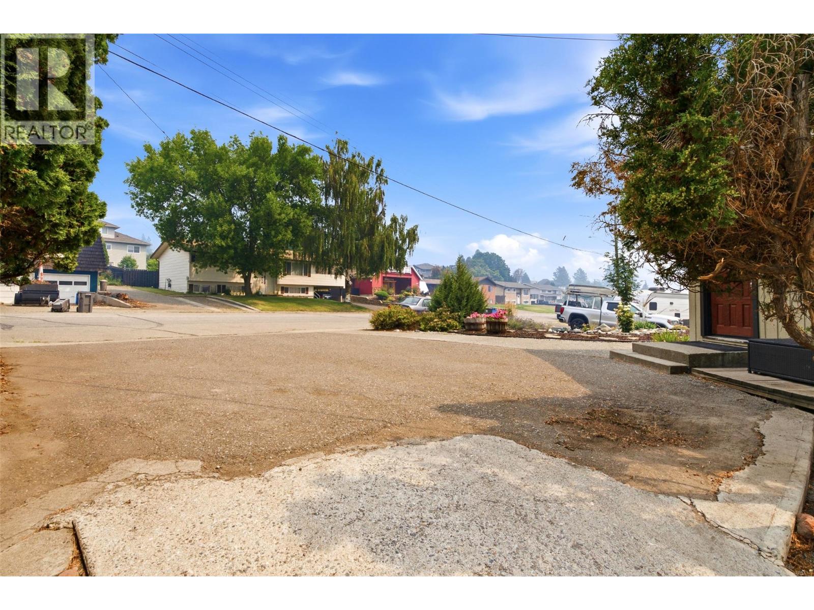 2402 Reid Avenue, Merritt, British Columbia  V1K 1H6 - Photo 54 - 10394818