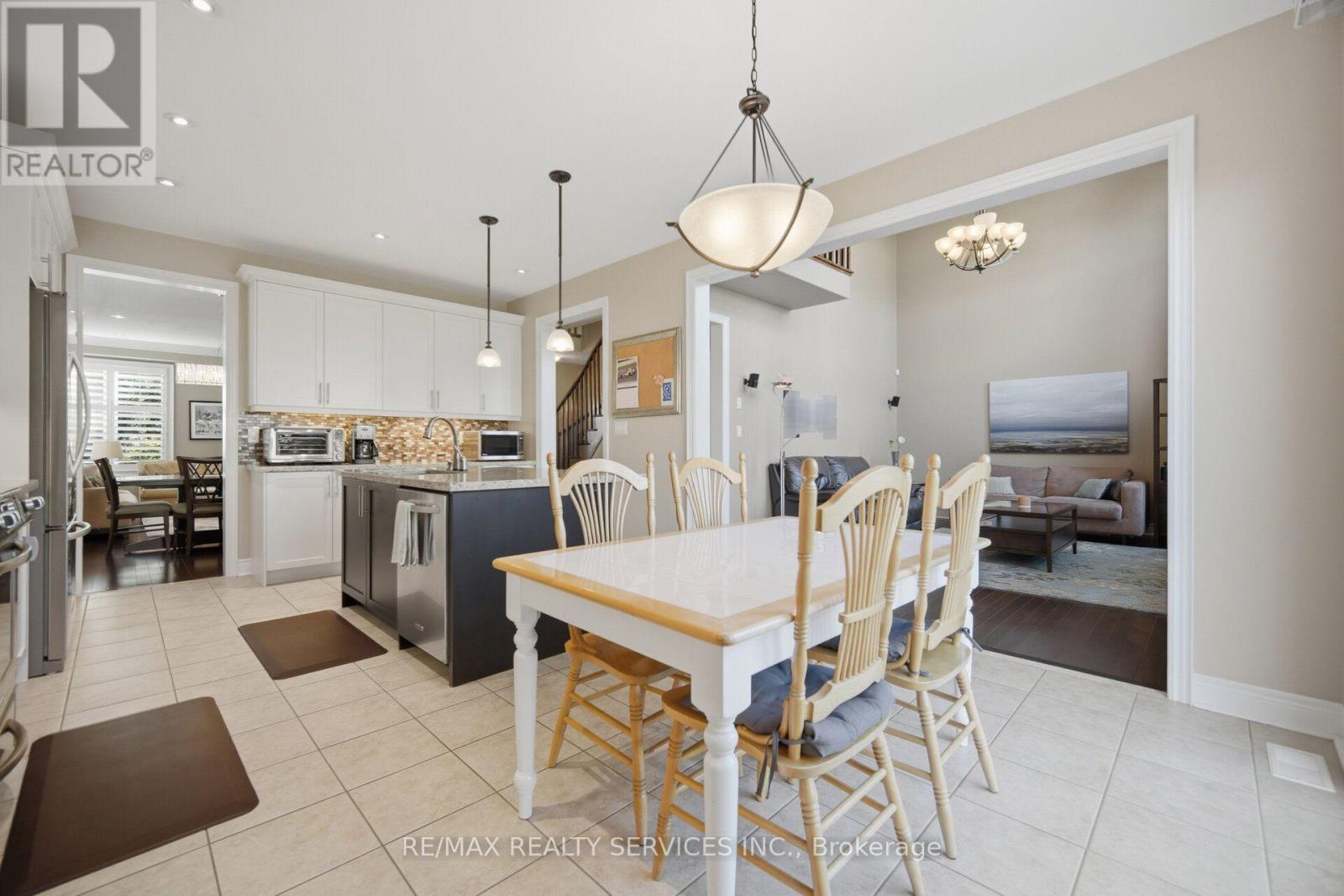 49 Learmont Avenue, Caledon, Ontario  L7C 3N7 - Photo 15 - W13620580