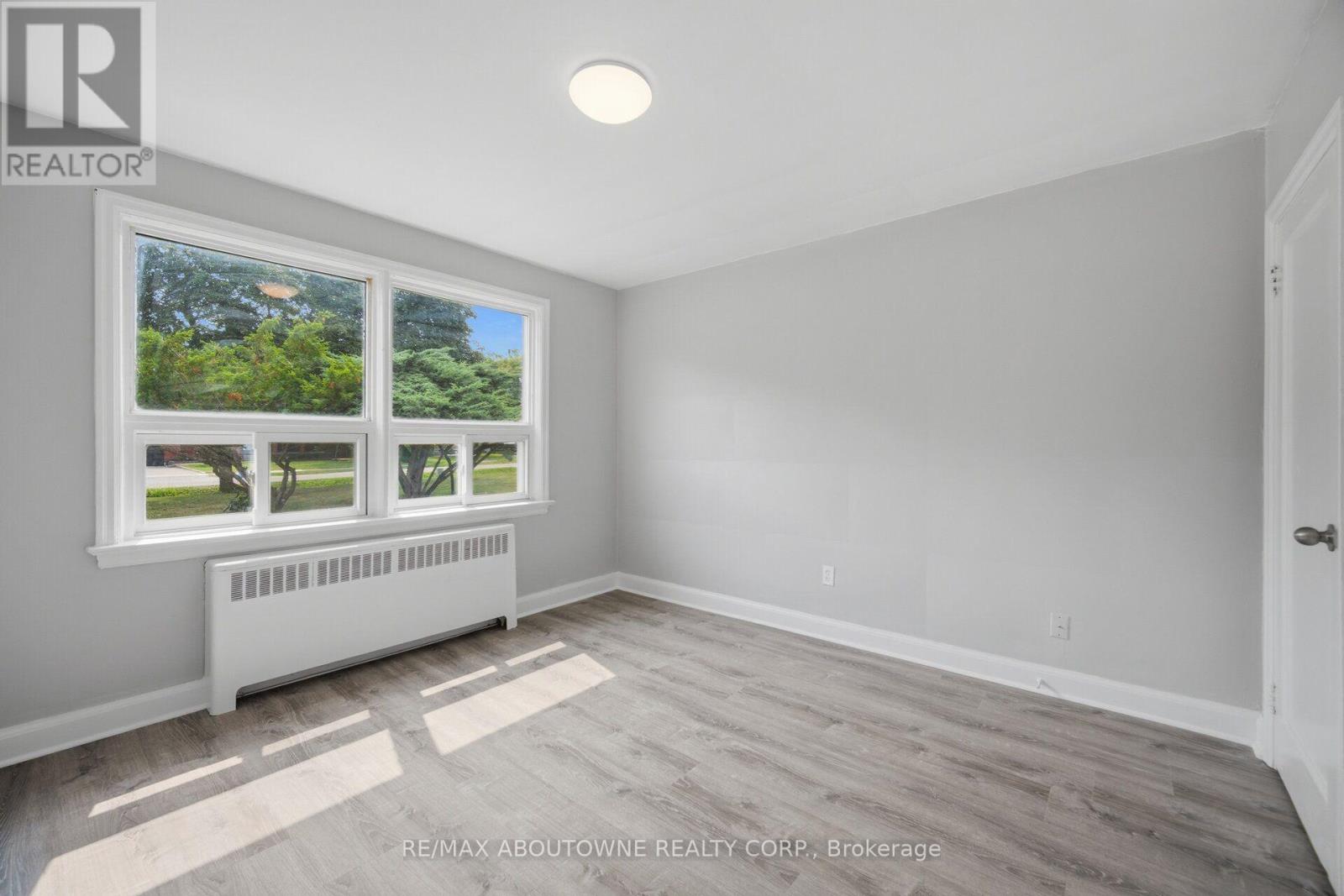 1 - 1037 Churchill Avenue, Oakville, Ontario  L6H 2A7 - Photo 19 - W13620664