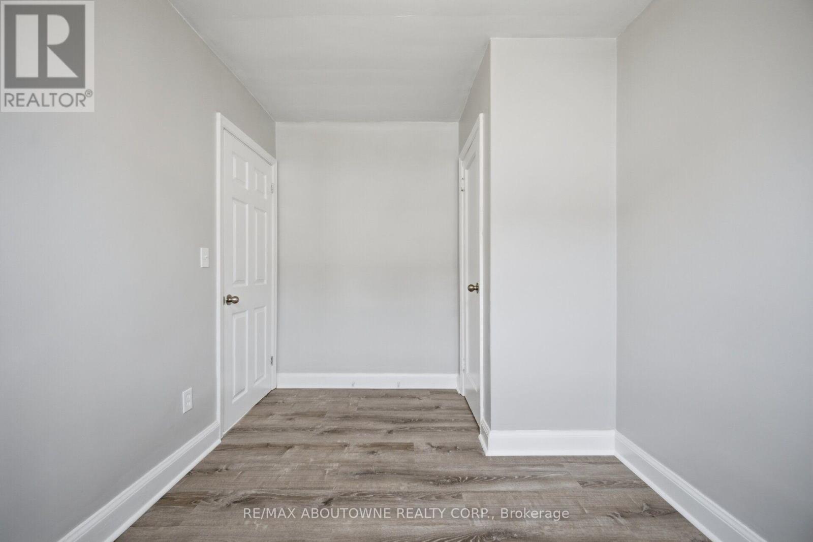 1 - 1037 Churchill Avenue, Oakville, Ontario  L6H 2A7 - Photo 21 - W13620664