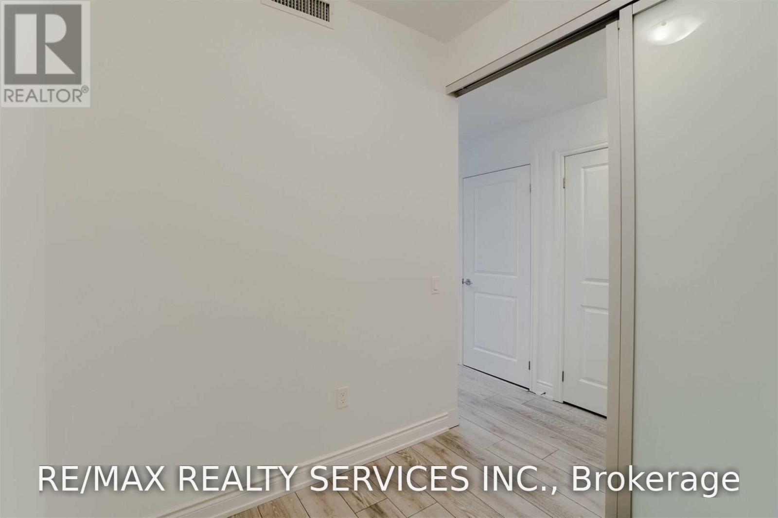 219 - 1050 Main Street E, Milton, Ontario  L9T 6H7 - Photo 8 - W13620702
