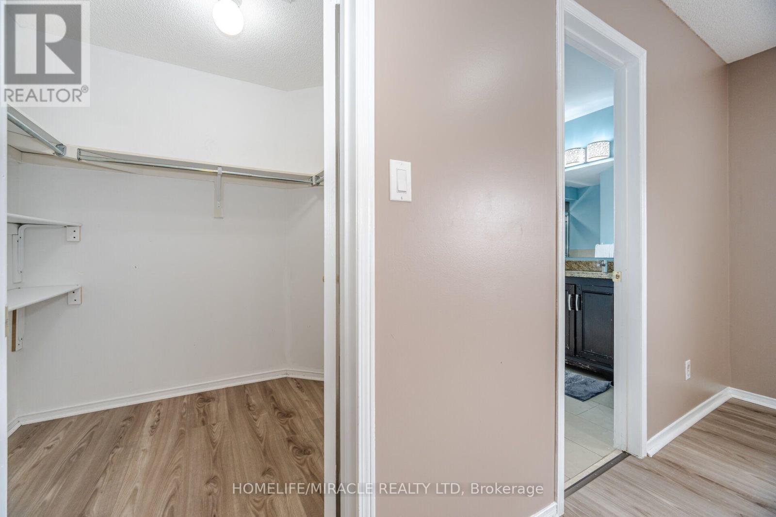 Upper - 41 Beachpoint Boulevard, Brampton, Ontario  L7A 2T7 - Photo 35 - W13620762