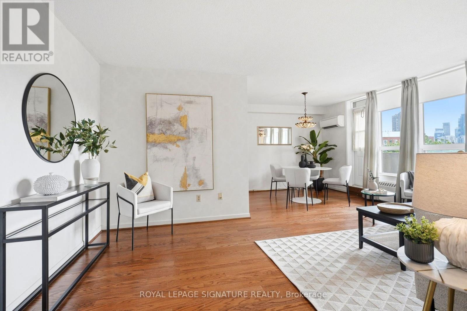 502 - 45 Southport Street, Toronto, Ontario  M6S 3N5 - Photo 2 - W13620774