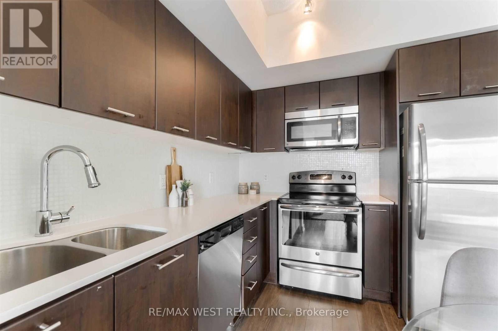 4305 - 2200 Lake Shore Boulevard W, Toronto, Ontario  M8V 1A4 - Photo 16 - W13620790