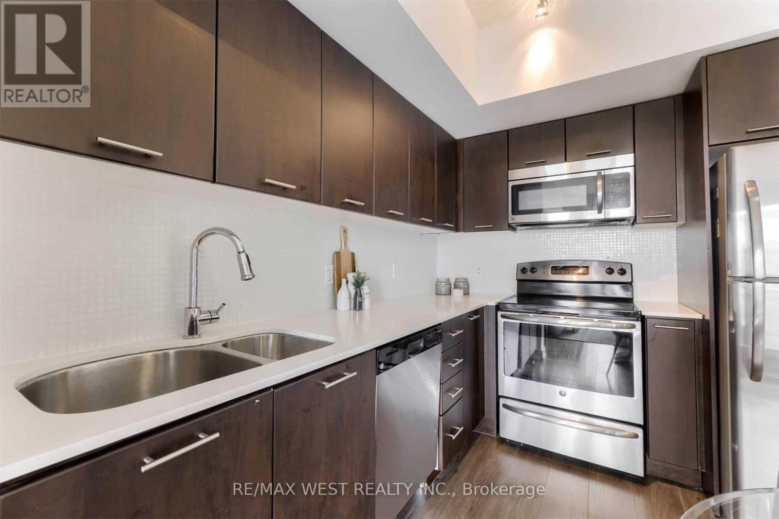 4305 - 2200 Lake Shore Boulevard W, Toronto, Ontario  M8V 1A4 - Photo 17 - W13620790