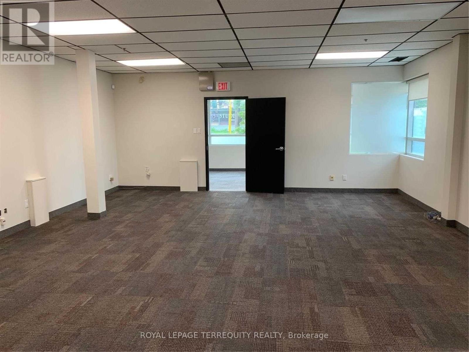 A - 99 Ingram Drive, Toronto, Ontario  M6M 2M2 - Photo 2 - W13620828