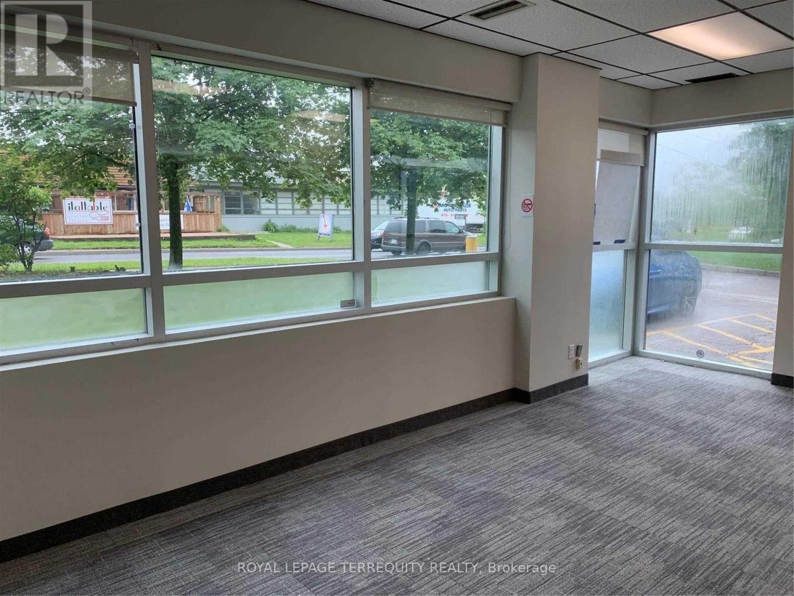 A - 99 Ingram Drive, Toronto, Ontario  M6M 2M2 - Photo 4 - W13620828