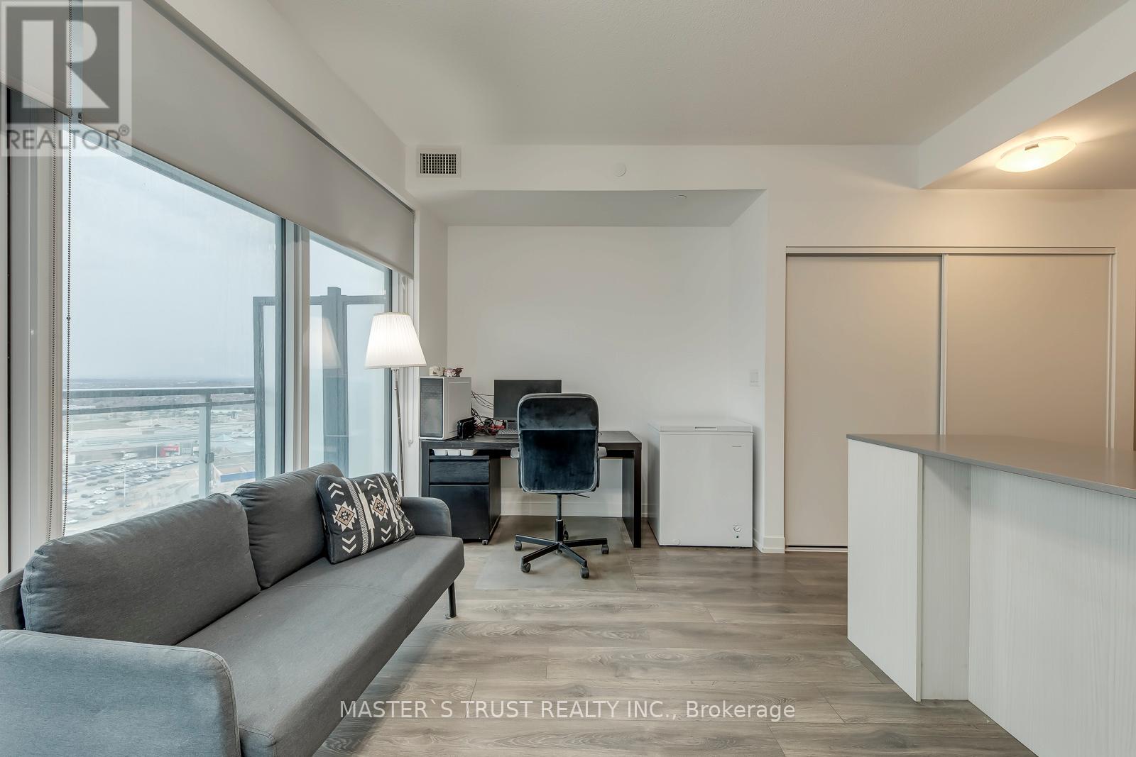 1804 - 2520 Eglinton Avenue W, Mississauga, Ontario  L5M 0Y4 - Photo 19 - W13620844