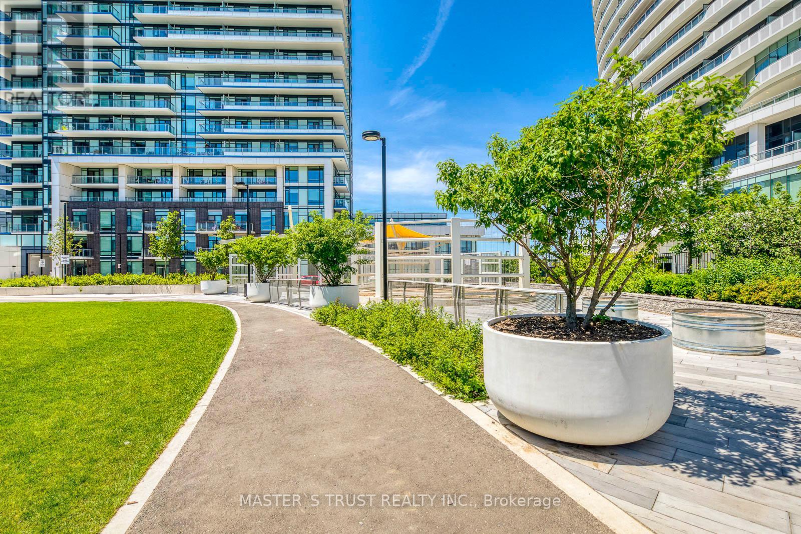 1804 - 2520 Eglinton Avenue W, Mississauga, Ontario  L5M 0Y4 - Photo 38 - W13620844