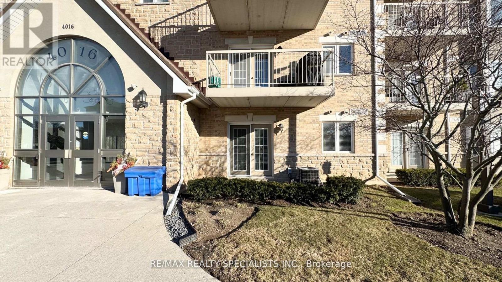 112 - 4016 Kilmer Drive, Burlington, Ontario  L7M 5A7 - Photo 2 - W13620860