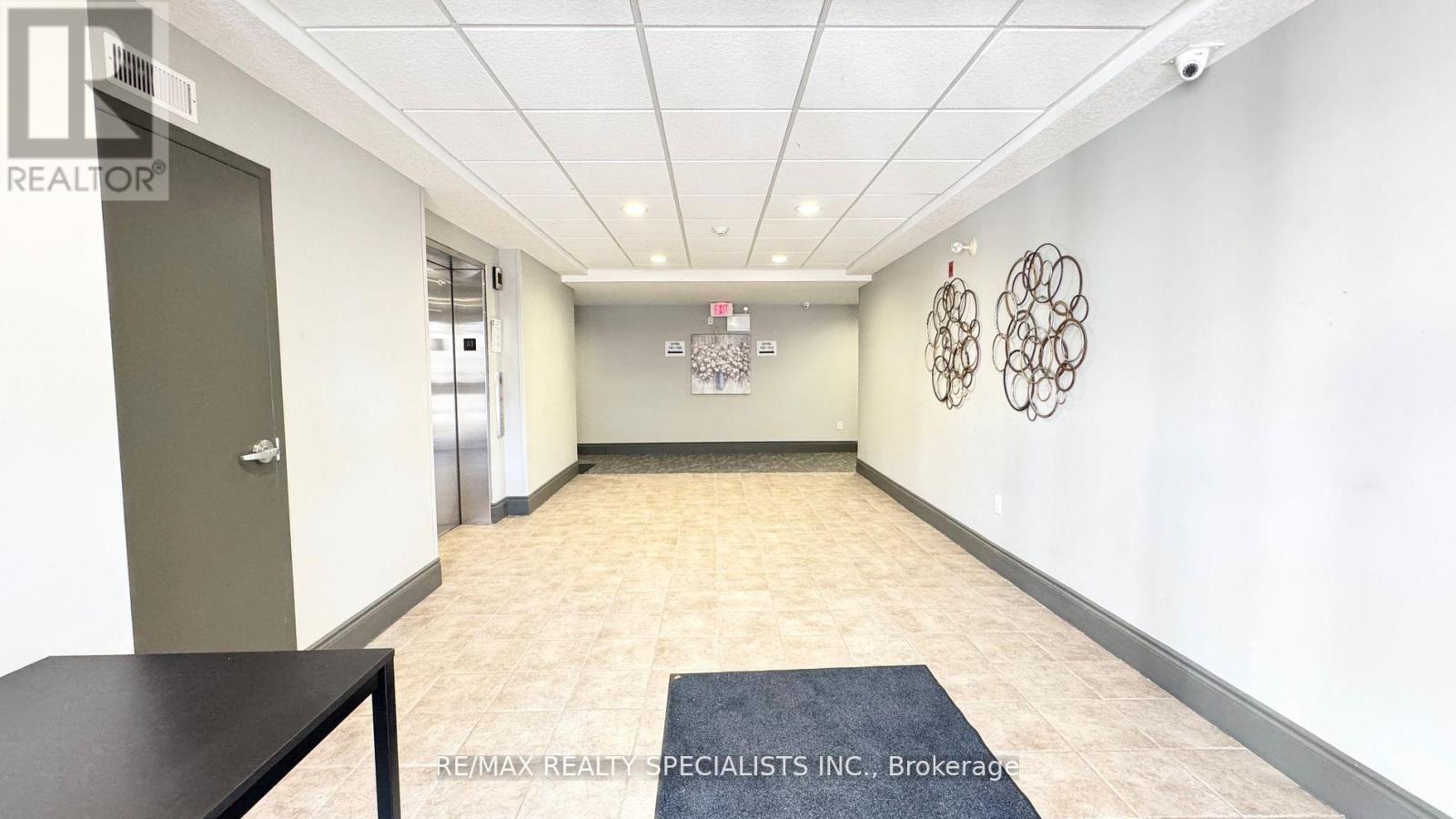 112 - 4016 Kilmer Drive, Burlington, Ontario  L7M 5A7 - Photo 5 - W13620860