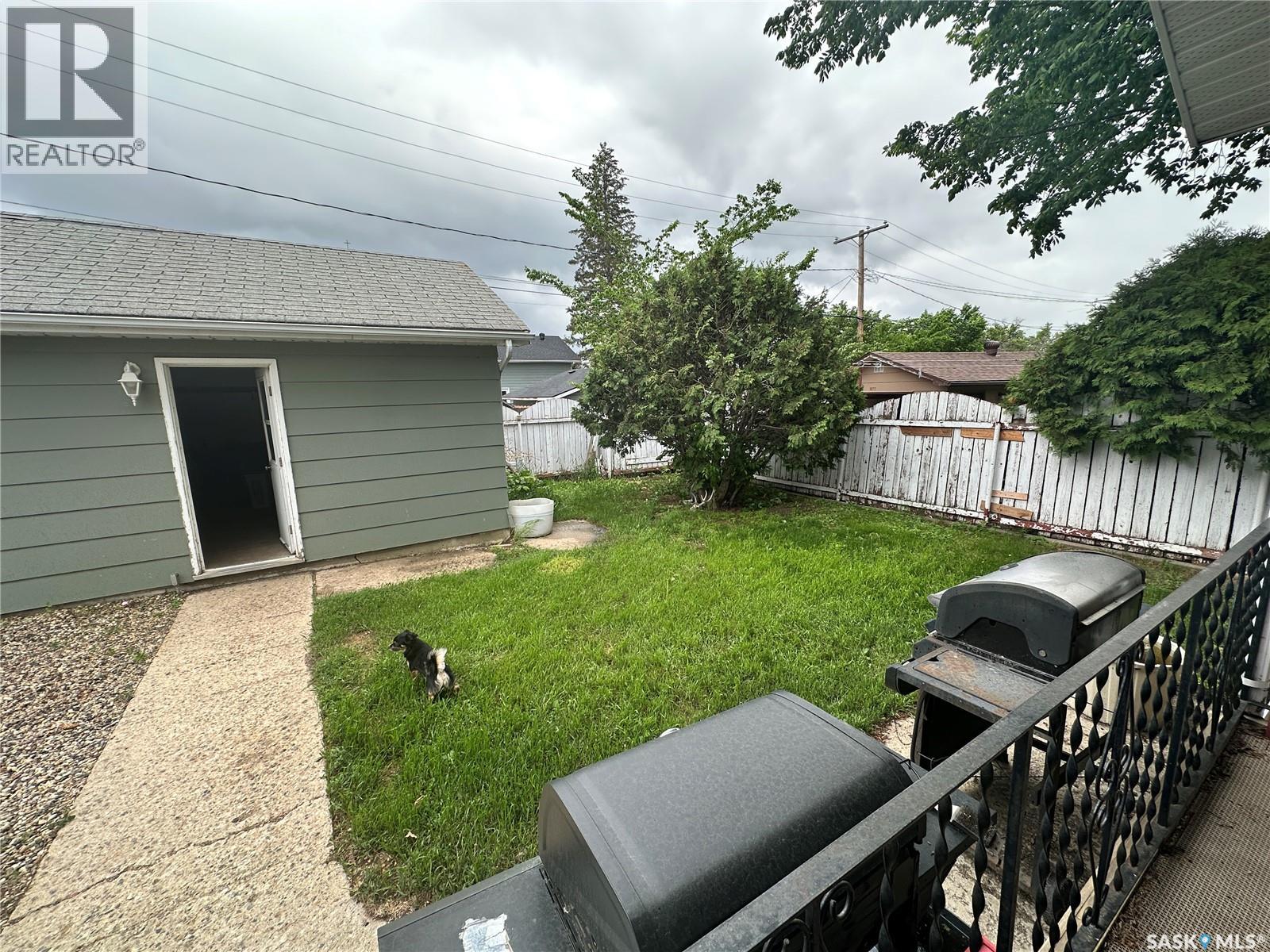 1085 4th Avenue Nw, Moose Jaw, Saskatchewan  S6H 3X2 - Photo 19 - SK043861