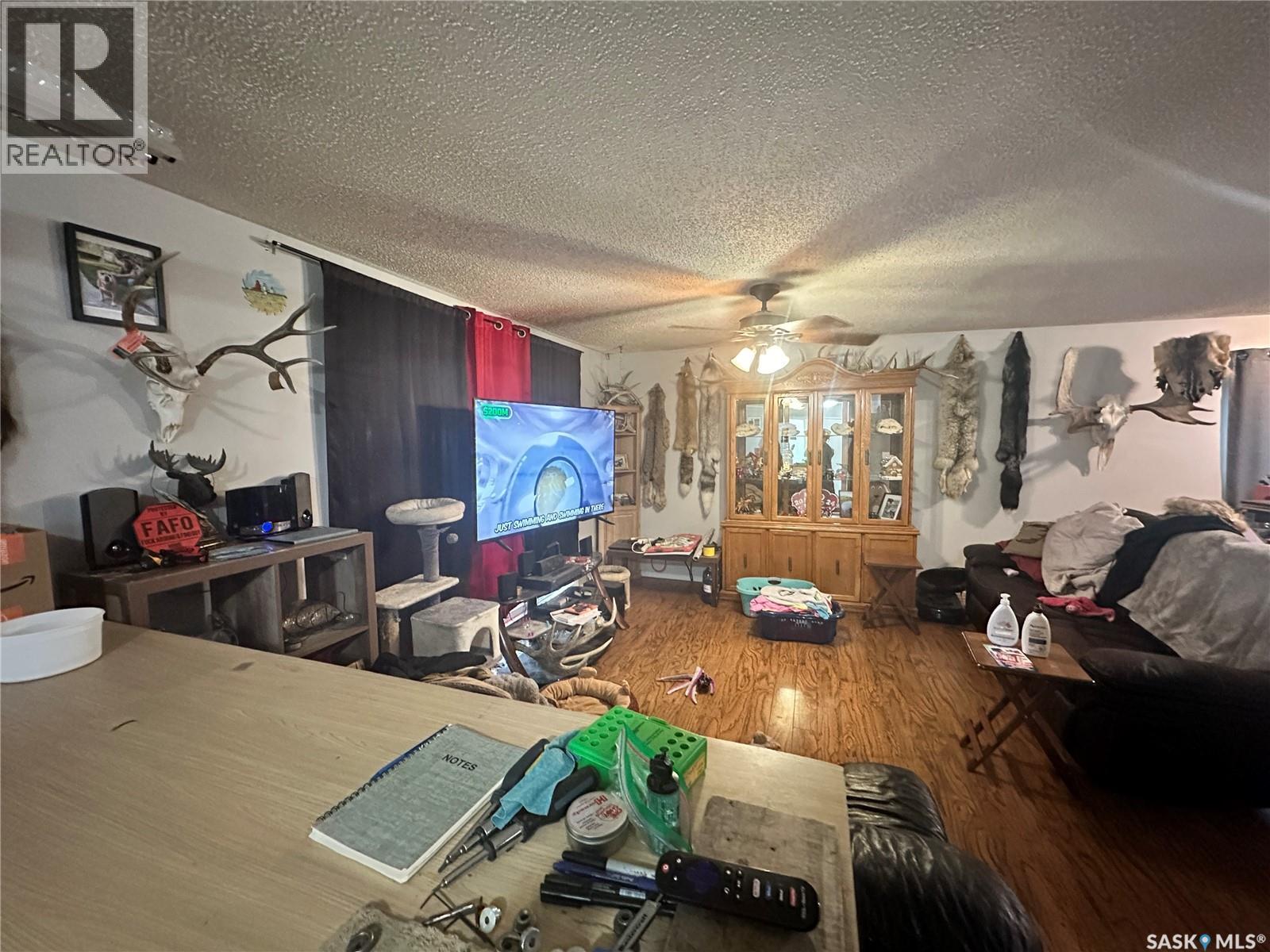1085 4th Avenue Nw, Moose Jaw, Saskatchewan  S6H 3X2 - Photo 4 - SK043861