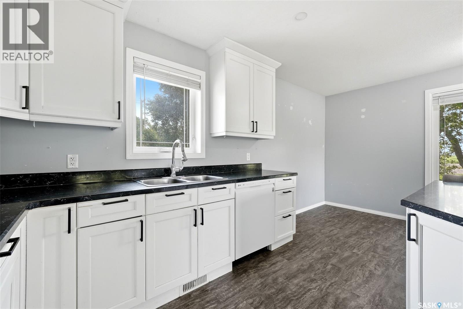 365 Second Street, Mclean, Saskatchewan  S0G 3E0 - Photo 22 - SK043739