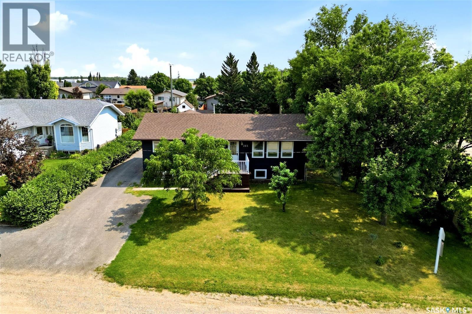 365 Second Street, Mclean, Saskatchewan  S0G 3E0 - Photo 5 - SK043739
