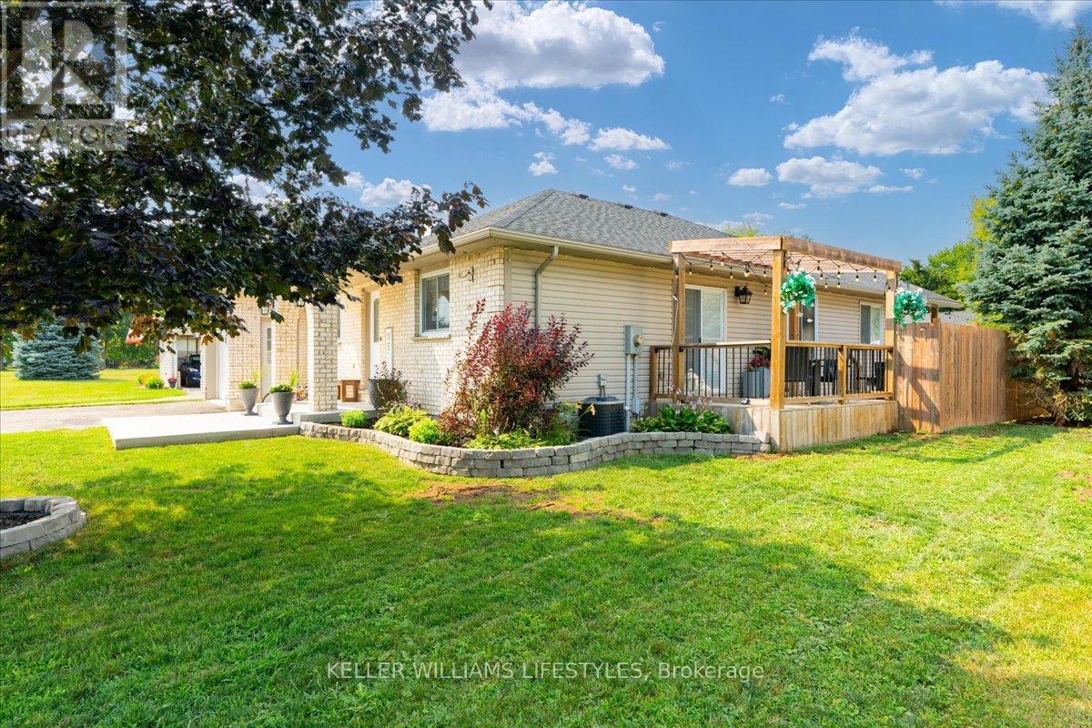 72 Allen Street, Lambton Shores, Ontario  N0M 2N0 - Photo 35 - X13620652