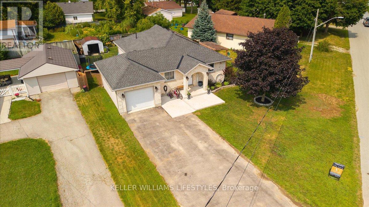 72 Allen Street, Lambton Shores, Ontario  N0M 2N0 - Photo 38 - X13620652