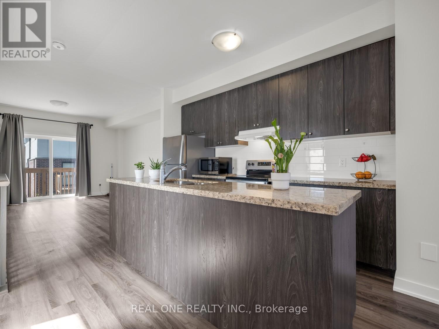 1 Markle Crescent, Hamilton, Ontario  L9G 0H3 - Photo 6 - X13620632