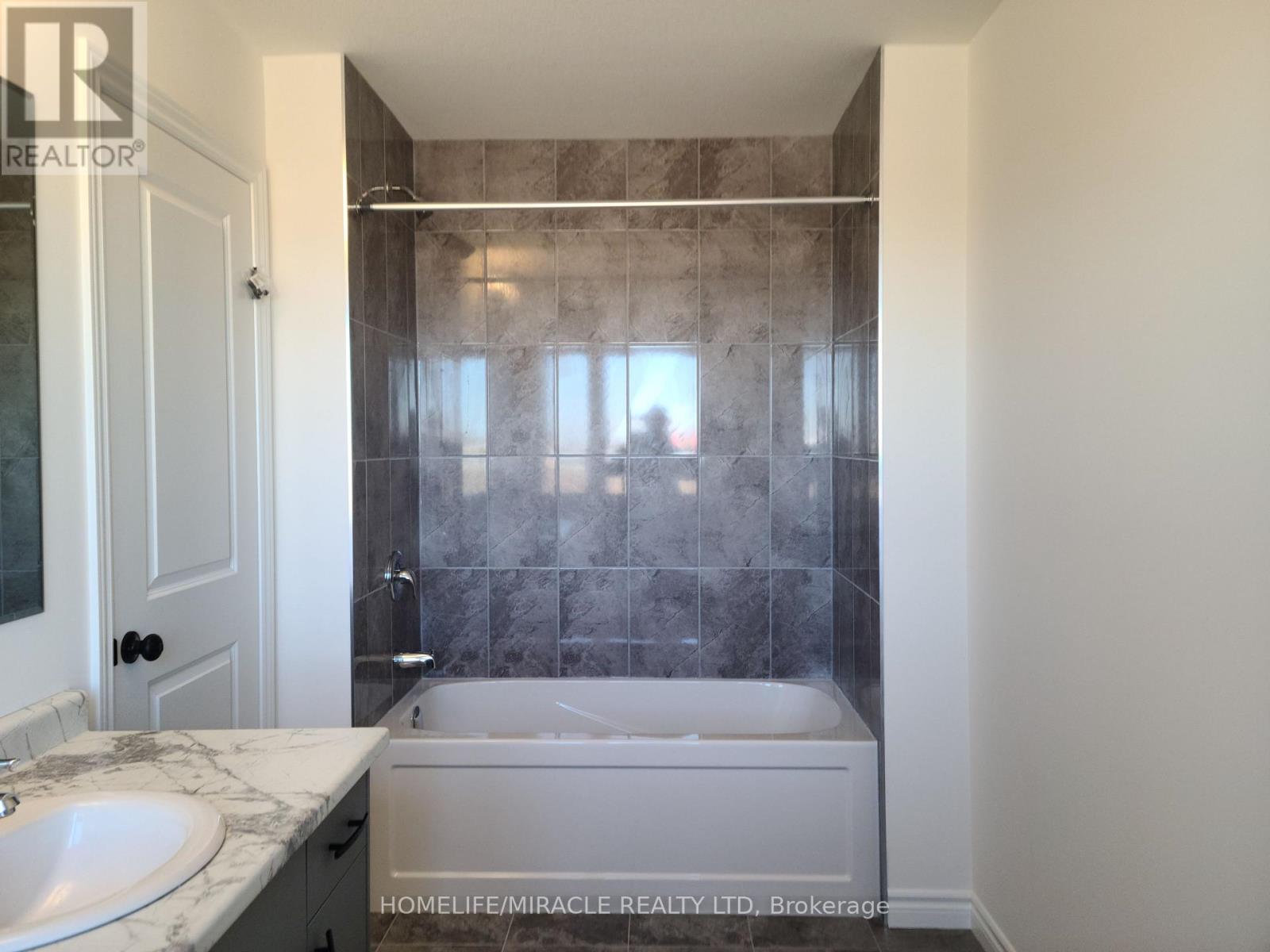 117 Mattingley Street, Brant, Ontario  N3L 2M2 - Photo 28 - X13620658