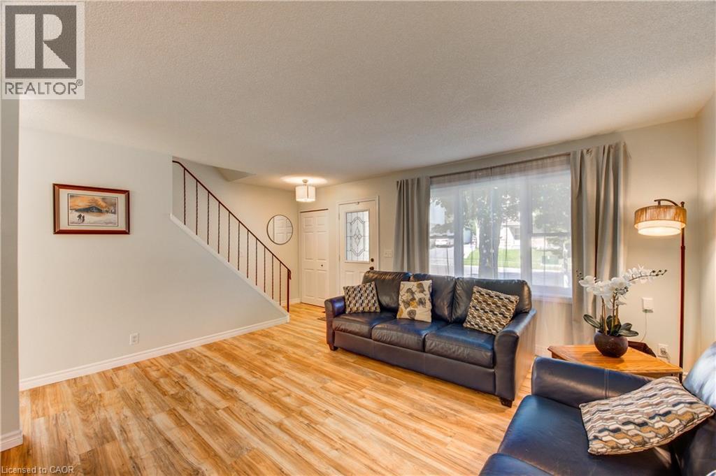 410 Odlum Drive, Woodstock, Ontario  N4S 3S2 - Photo 7 - 40844898