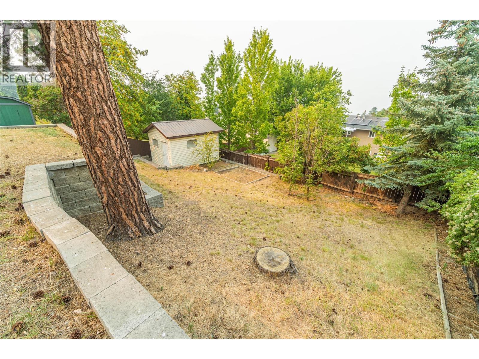 210 Robson Drive, Kamloops, British Columbia  V2E 1W1 - Photo 34 - 10395372
