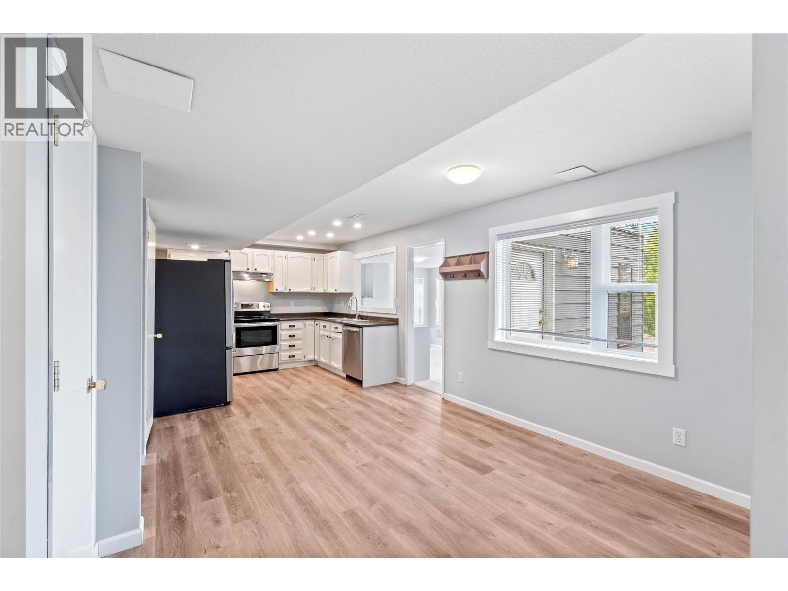 210 Robson Drive, Kamloops, British Columbia  V2E 1W1 - Photo 25 - 10395372