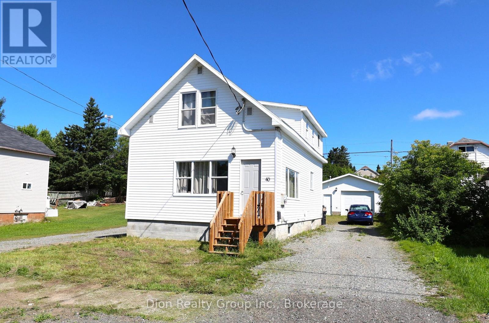 40 Mckelvie Avenue, Kirkland Lake, Ontario P2N 2K5 - Photo 1 - T13620932