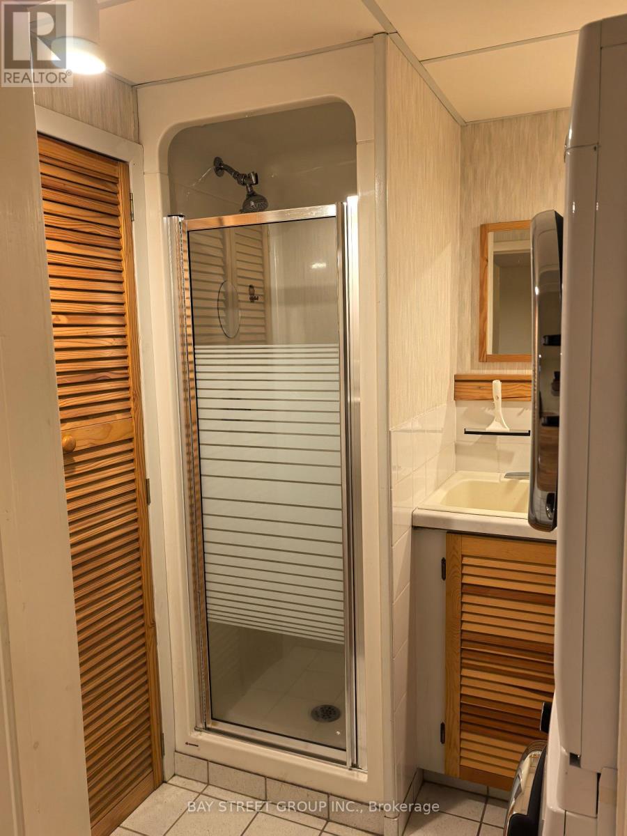 21 Sego Royalway, Toronto, Ontario  M2H 1L3 - Photo 13 - C12949794