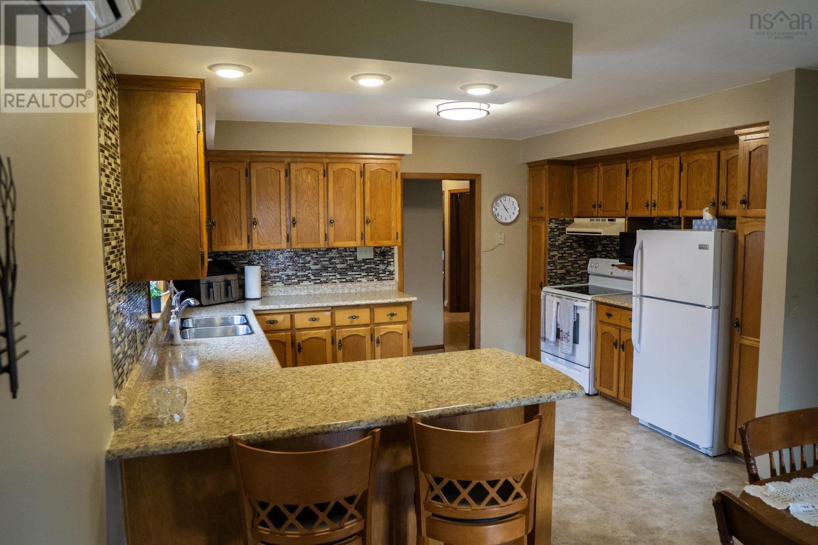 2341 Highway 376 Road, Lyons Brook, Nova Scotia  B0K 1H0 - Photo 11 - 202608825