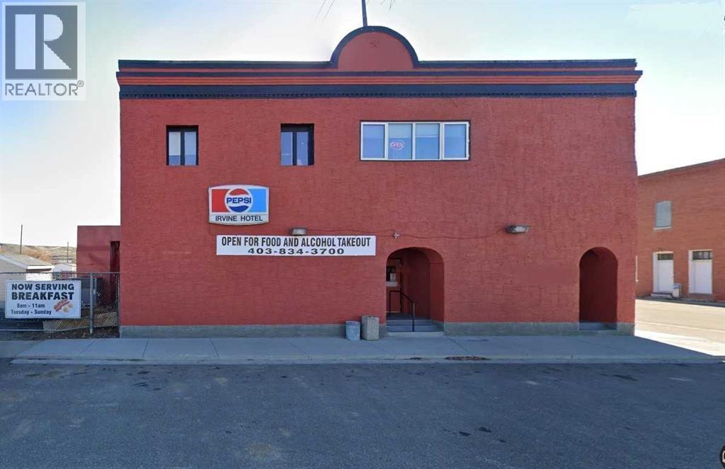 95 South Railway Avenue, Irvine, Alberta