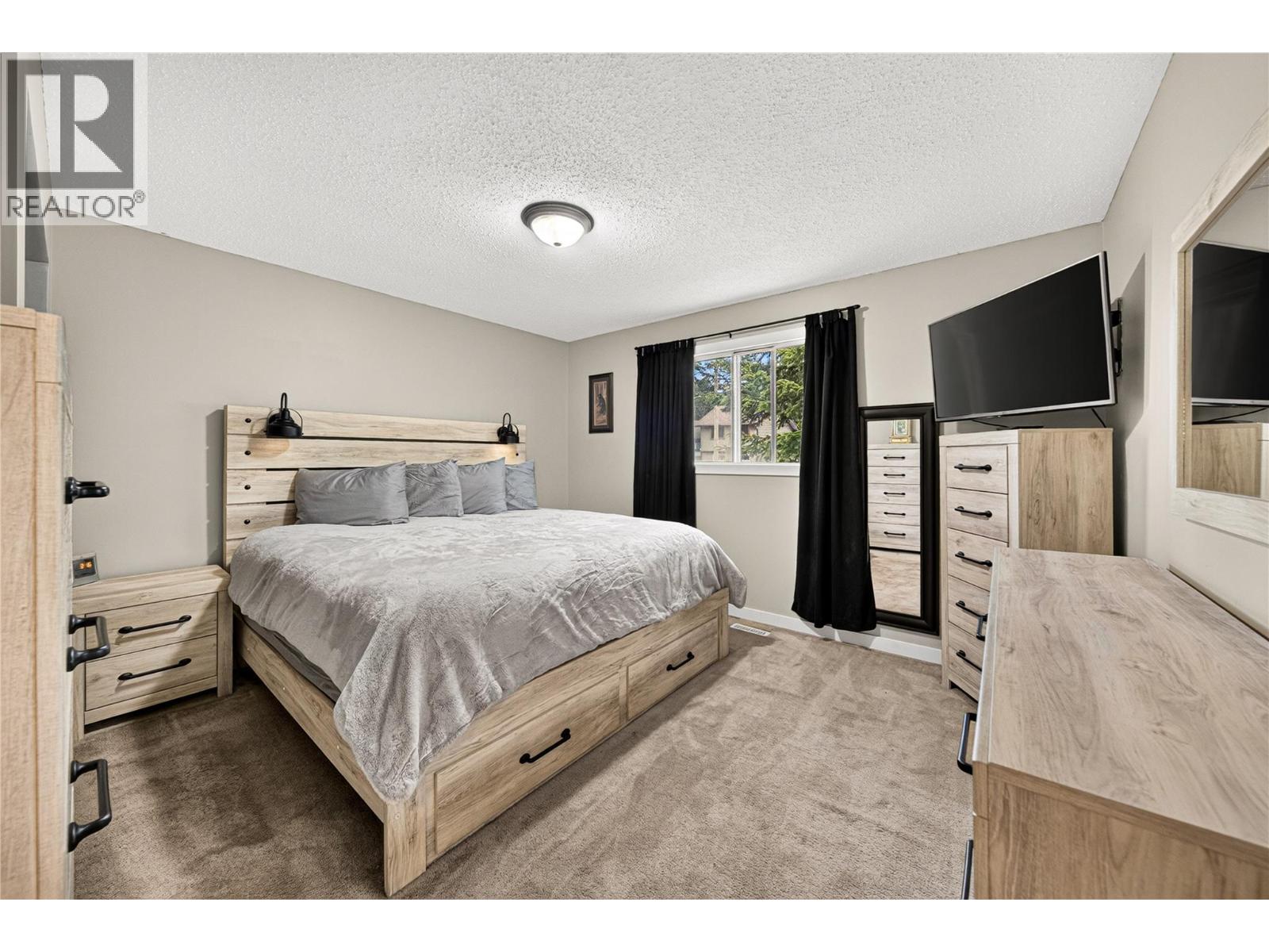 2613 Alpine Drive, Elkford, British Columbia  V0B 1H0 - Photo 16 - 10393225