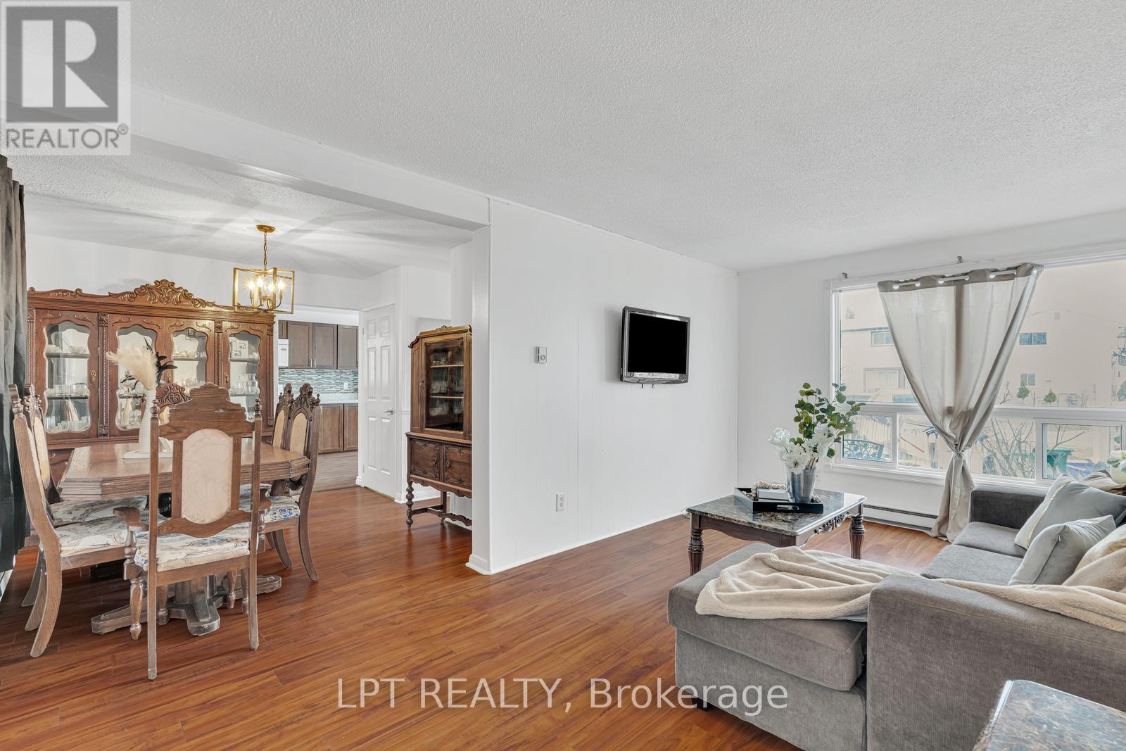 95 Huntingwood Crescent, Brampton, Ontario  L6S 1S5 - Photo 10 - W13620960