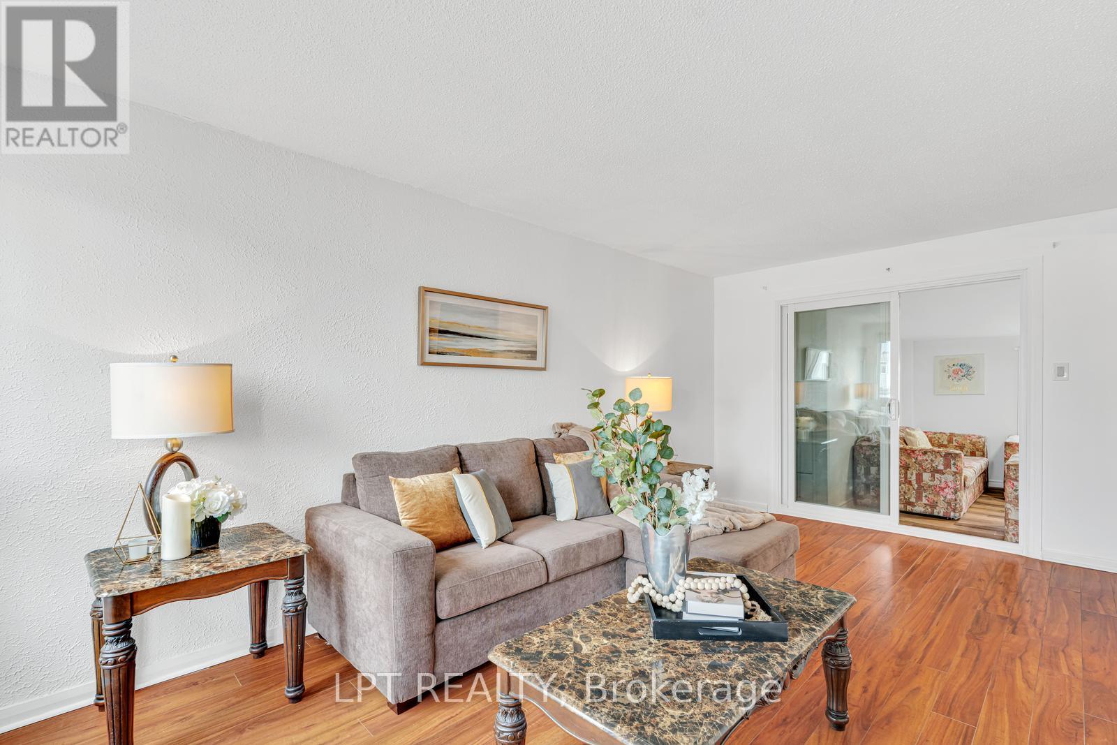 95 Huntingwood Crescent, Brampton, Ontario  L6S 1S5 - Photo 12 - W13620960