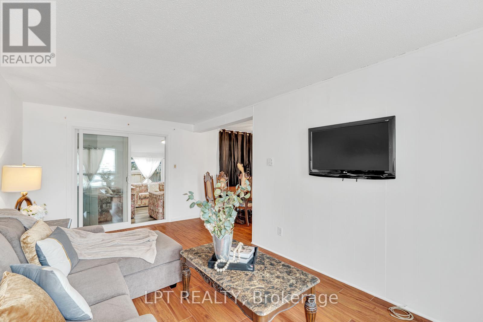 95 Huntingwood Crescent, Brampton, Ontario  L6S 1S5 - Photo 14 - W13620960