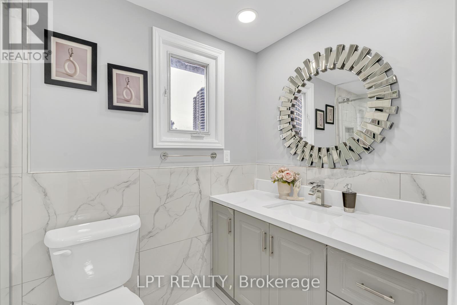 95 Huntingwood Crescent, Brampton, Ontario  L6S 1S5 - Photo 35 - W13620960