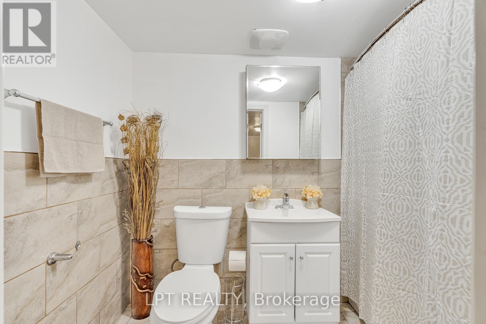 95 Huntingwood Crescent, Brampton, Ontario  L6S 1S5 - Photo 44 - W13620960