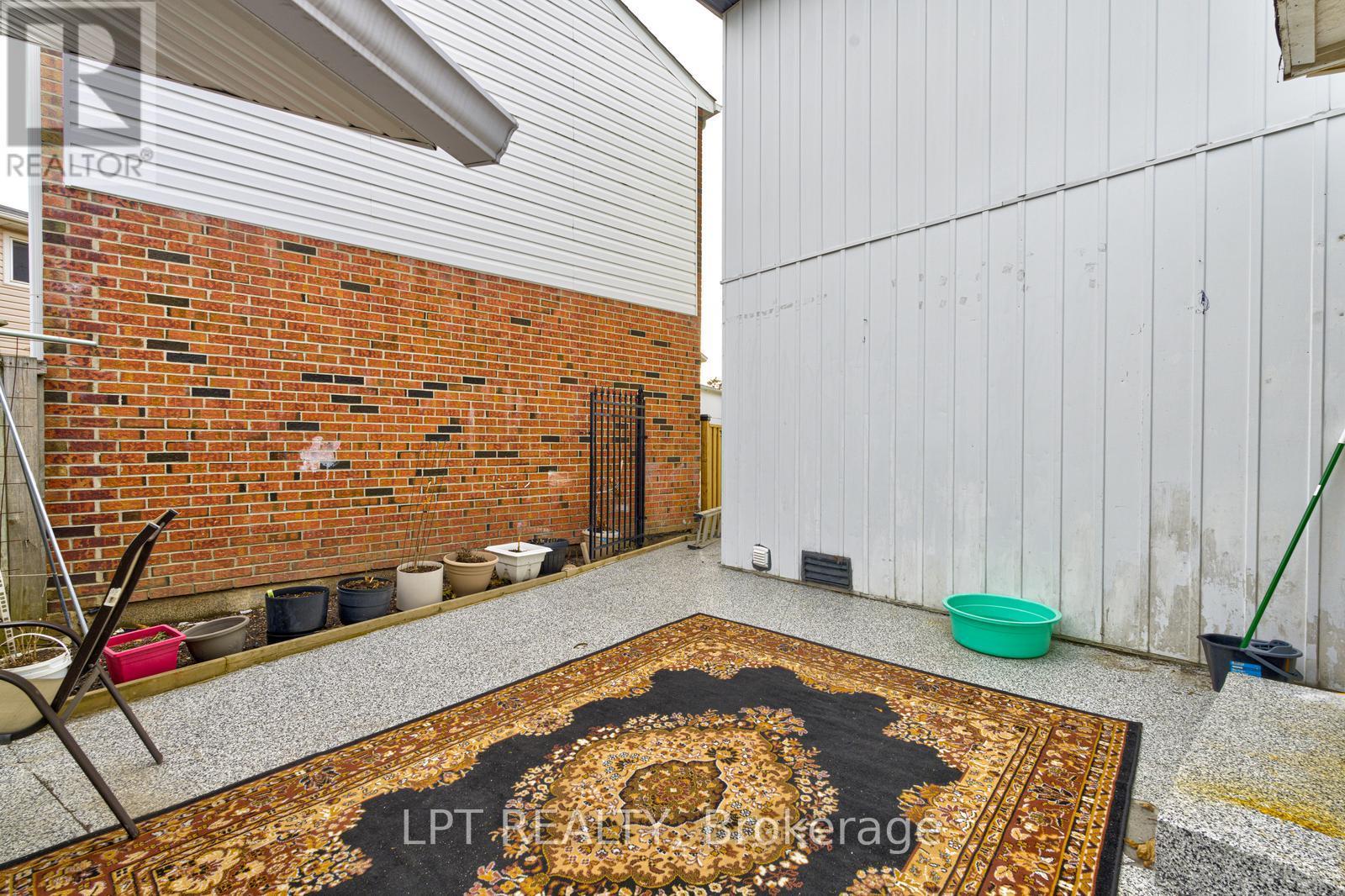 95 Huntingwood Crescent, Brampton, Ontario  L6S 1S5 - Photo 46 - W13620960