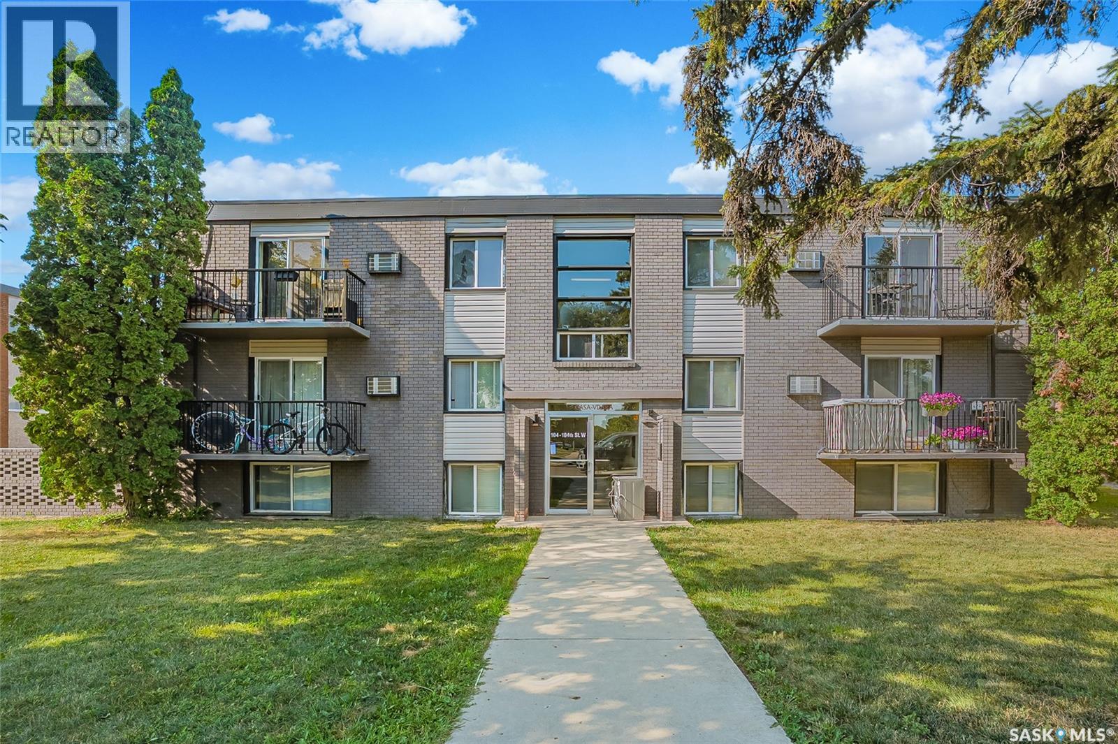 8 104 104th STREET W, saskatoon, Saskatchewan
