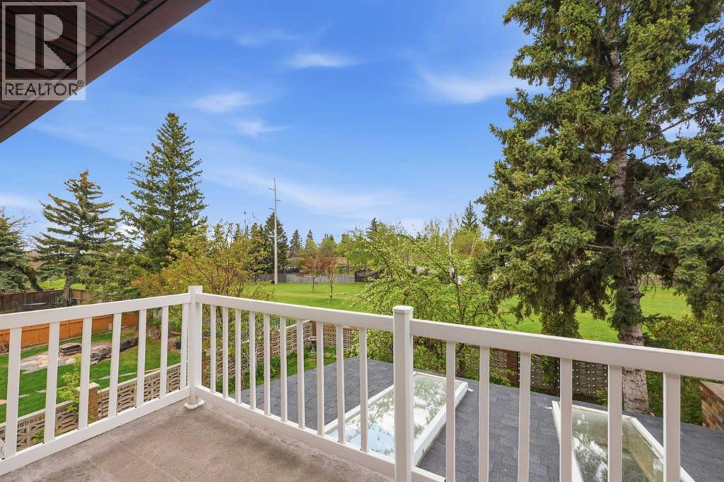 480 Berkley Crescent NW, Calgary, Alberta  T3K 1A8 - Photo 27 - A2315302